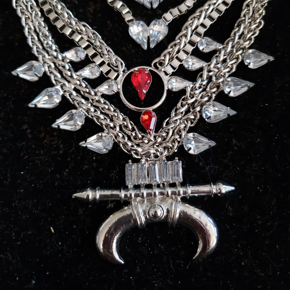 Tribal faux necklace